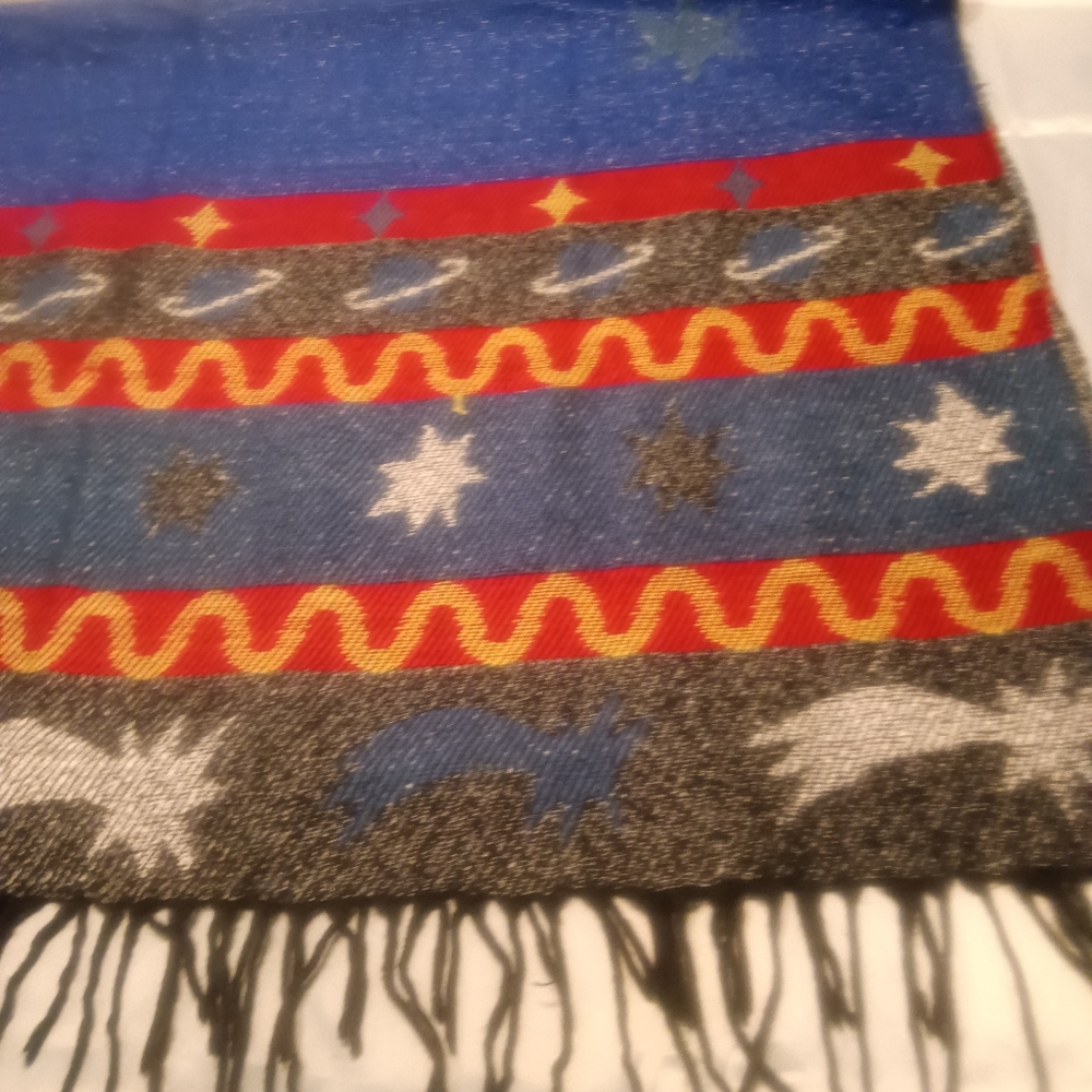 Shawl - Picture 6 of 9